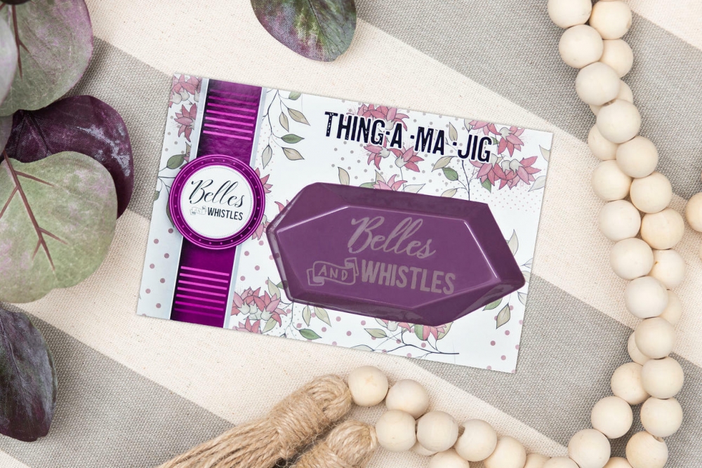 Belles & Whistles Tool Thing·a·ma·jig is the perfect tool to insert the desired medium such as color or paste into the Silkscreen stencils.
